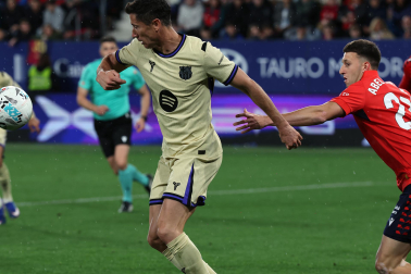 Osasuna 1-2 F.C. Barcelona