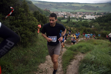 Más de 300 atletas se dieron cita este domingo, 3 de mayo, en alguna de las tres distancias de la prueba (21 km., 12 km., y  5 km) de la XVII Xtrem Higa de Monreal