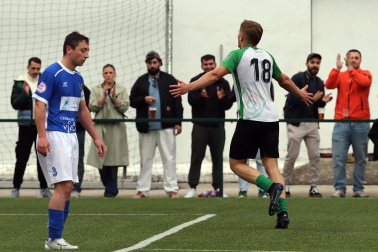 Oberena 2-1 Txantrea