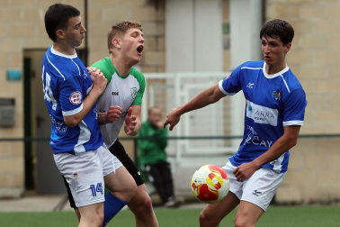 Oberena 2-1 Txantrea