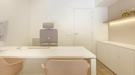 Reforma de unas oficinas en el centro de Pamplona realizada por Óscar Flamarique