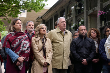 Fotos del homenaje al concejal de UPN, Tomás Caballero