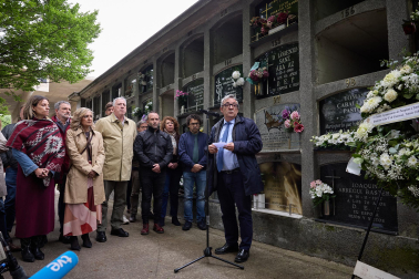 Fotos del homenaje al concejal de UPN, Tomás Caballero