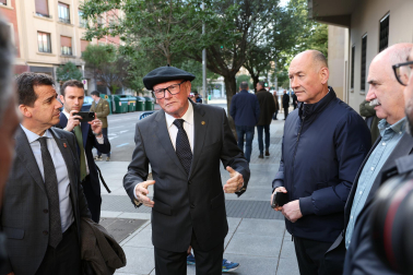 Funeral en Pamplona del lehendakari Carlos Garaikoetxea