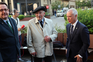 Funeral en Pamplona del lehendakari Carlos Garaikoetxea