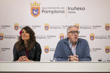 Fotos de 'La Cuadrilla', el cartel que representará las fiestas de San Fermín este 2026