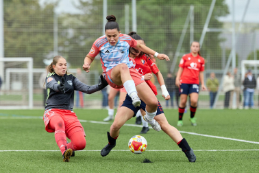 Partido de vuelta playoff de ascenso entre Osasuna Femenino B y Mallorca Internacional.