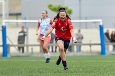 Partido de vuelta playoff de ascenso entre Osasuna Femenino B y Mallorca Internacional.