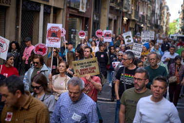 Fotos de la manifestación convocada por la Coordinadora de Plataformas Vecinales contra las plantas de biogás en Navarra