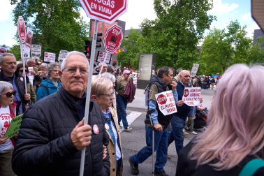 Fotos de la manifestación convocada por la Coordinadora de Plataformas Vecinales contra las plantas de biogás en Navarra