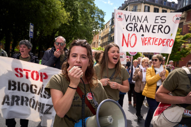 Fotos de la manifestación convocada por la Coordinadora de Plataformas Vecinales contra las plantas de biogás en Navarra
