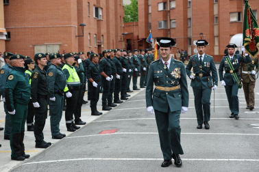 Condecoraciones, homenaje a los retirados y celebración de la fidelidad a la Guardia Civil con motivo del 182 aniversario de la fundación del cuerpo