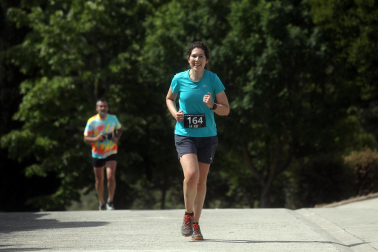 Participantes en el I Cross de Úcar disputado este domingo, 17 de mayo