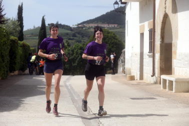 Participantes en el I Cross de Úcar disputado este domingo, 17 de mayo