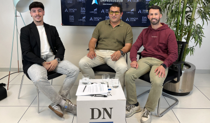 El Camino emprendedor: Alejandro Salinas y Javier Marzo, los creadores de la marca Licor DEMODA