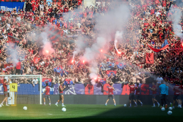 El osasunismo se conjuró este viernes, 22 de mayo, en el estadio de El Sadar para apoyar a los suyos antes del vital encuentro de última jornada contra el Getafe