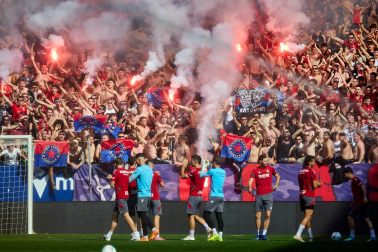 El osasunismo se conjuró este viernes, 22 de mayo, en el estadio de El Sadar para apoyar a los suyos antes del vital encuentro de última jornada contra el Getafe