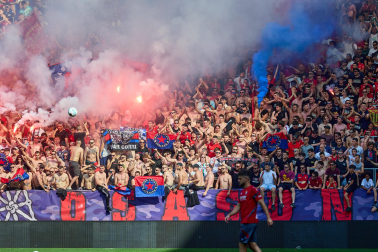 El osasunismo se conjuró este viernes, 22 de mayo, en el estadio de El Sadar para apoyar a los suyos antes del vital encuentro de última jornada contra el Getafe