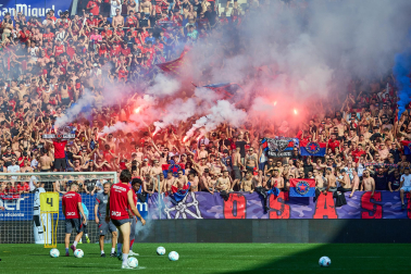 El osasunismo se conjuró este viernes, 22 de mayo, en el estadio de El Sadar para apoyar a los suyos antes del vital encuentro de última jornada contra el Getafe