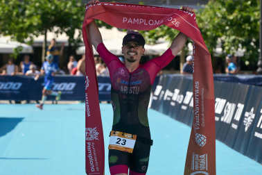 Fotos del Spain T100 Triathlon Pamplona Navarra