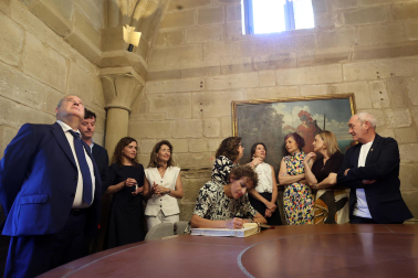 Fotos de la reapertura del Parador de Olite tras la reforma