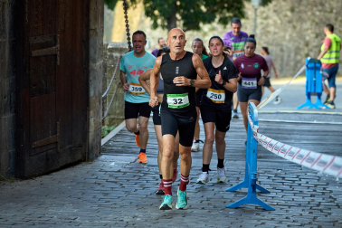 VII Tres burgos, tres millas
