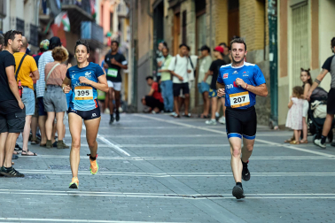 VII Tres burgos, tres millas