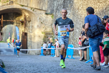 VII Tres burgos, tres millas