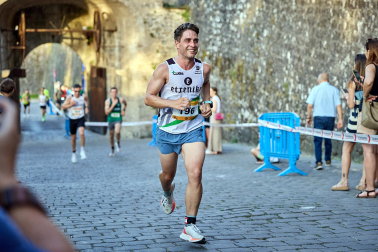 VII Tres burgos, tres millas