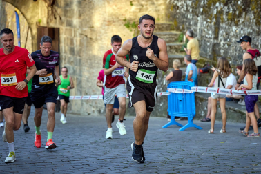 VII Tres burgos, tres millas
