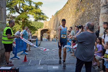 VII Tres burgos, tres millas