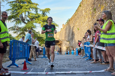 VII Tres burgos, tres millas