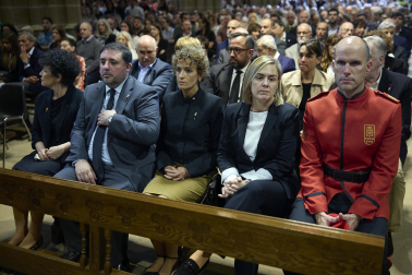 Funeral en la Catedral de Pamplona por los policías forales fallecidos en Elgoibar