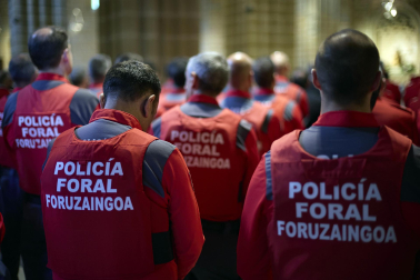 Funeral en la Catedral de Pamplona por los policías forales fallecidos en Elgoibar