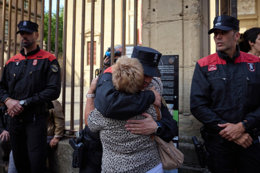 Funeral en la Catedral de Pamplona por los policías forales fallecidos en Elgoibar