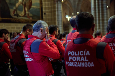 Funeral en la Catedral de Pamplona por los policías forales fallecidos en Elgoibar