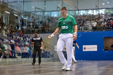Festival organizado por Esku Pilota en el trinquete de Mendillorri