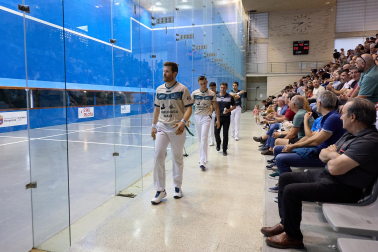 Festival organizado por Esku Pilota en el trinquete de Mendillorri
