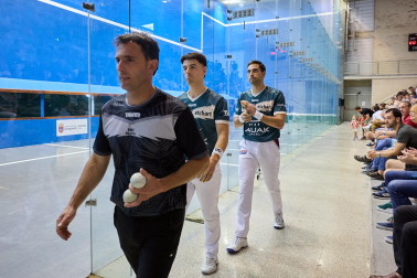 Festival organizado por Esku Pilota en el trinquete de Mendillorri