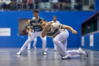 Festival organizado por Esku Pilota en el trinquete de Mendillorri