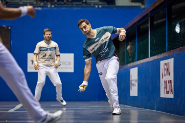 Festival organizado por Esku Pilota en el trinquete de Mendillorri
