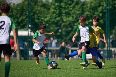 Foto de las finales del Torneo Santi Macaya de fútbol celebrado en el colegio Luis Amigó.