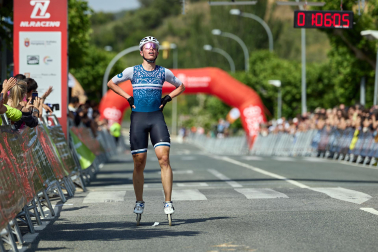 Foto de la maratón P2P de patinaje Pamplona-Puente la Reina.