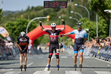 Foto de la maratón P2P de patinaje Pamplona-Puente la Reina.