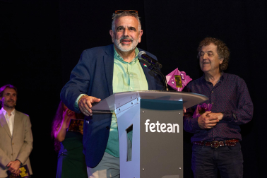A: J.P. Urdíroz F: 06-06-2026 P: Premio Mejor Actor Protagonista. L: Pamplona. Civivox Pompeyo. T: Gala de entrega de premios del festival Navarra a Escena.