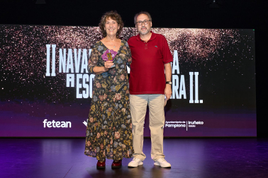 A: J.P. Urdíroz F: 06-06-2026 P: Mejor Actriz Protagonista - Sandra Oyarzun L: Pamplona. Civivox Pompeyo. T: Gala de entrega de premios del festival Navarra a Escena.