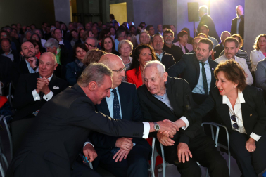 Fotos de la entrega del III Premio José Javier Uranga a Carlos Herrera