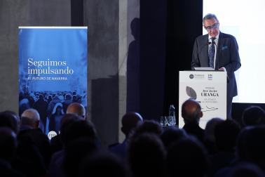 Fotos de la entrega del III Premio José Javier Uranga a Carlos Herrera