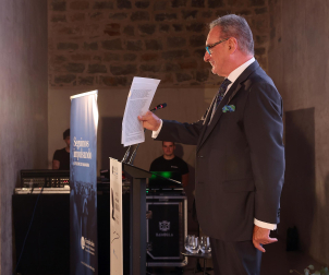 Fotos de la entrega del III Premio José Javier Uranga a Carlos Herrera