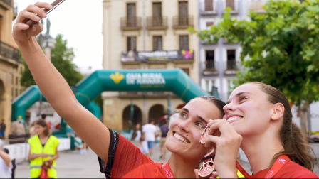El evento deportivo -con pruebas sobre 21, 10,5 y 5,8 kilómetros, vivirá el domingo 21 de junio por la mañana una novedosa edición desde el centro de Pamplona